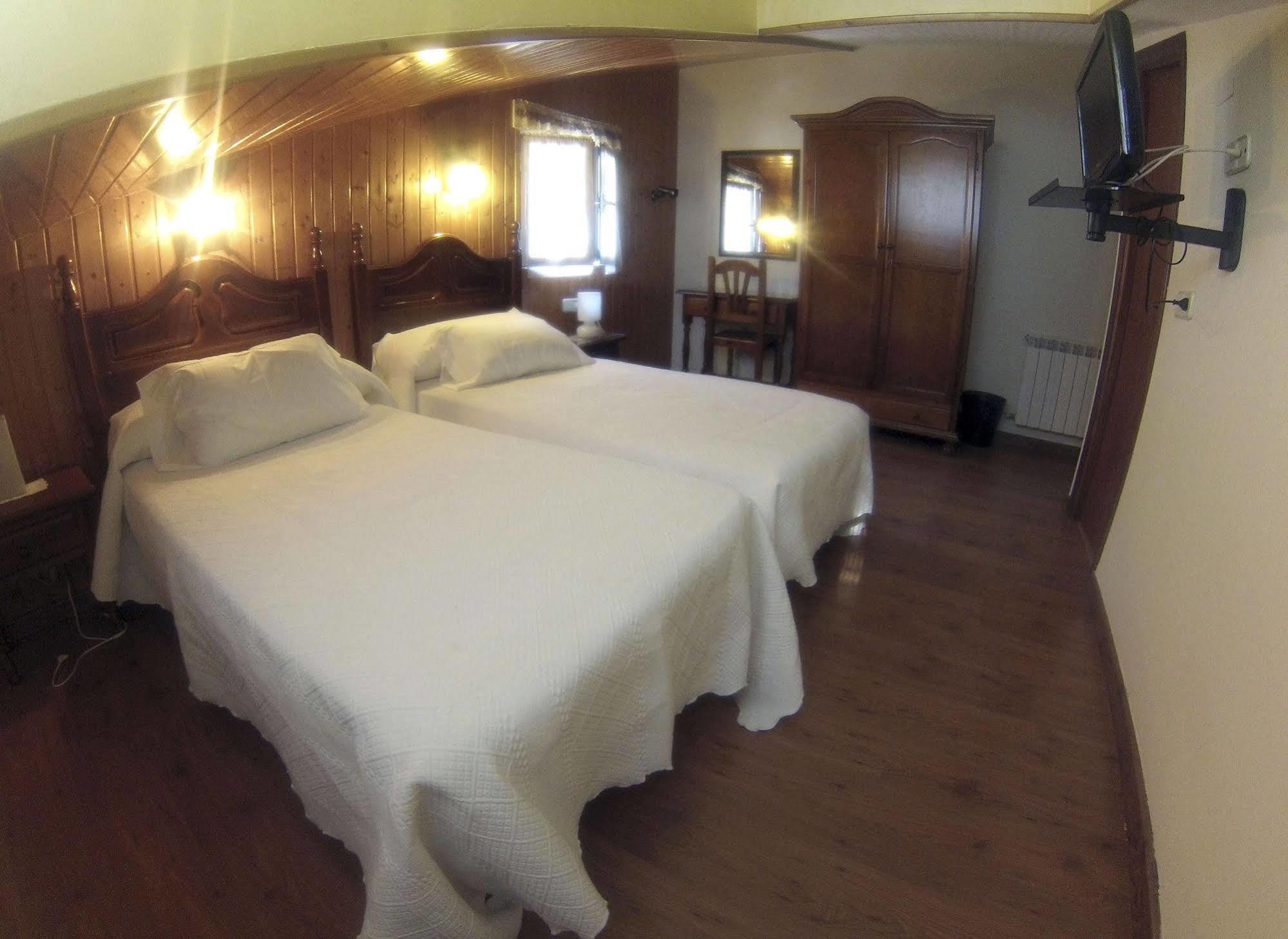 Hostal Martin - Sanabria Ribadelago Екстериор снимка