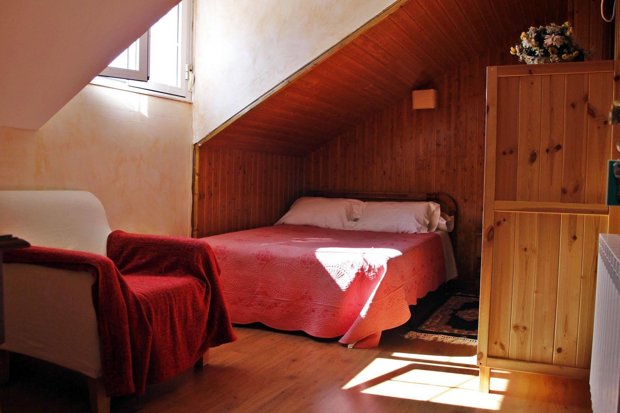 Hostal Martin - Sanabria Ribadelago Екстериор снимка