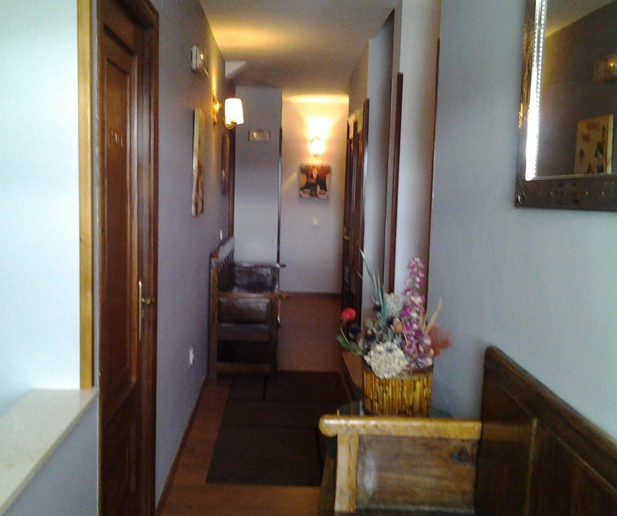 Hostal Martin - Sanabria Ribadelago Екстериор снимка