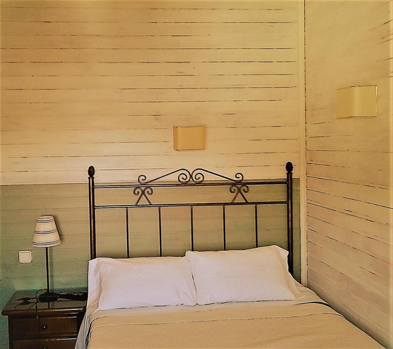 Hostal Martin - Sanabria Ribadelago Екстериор снимка